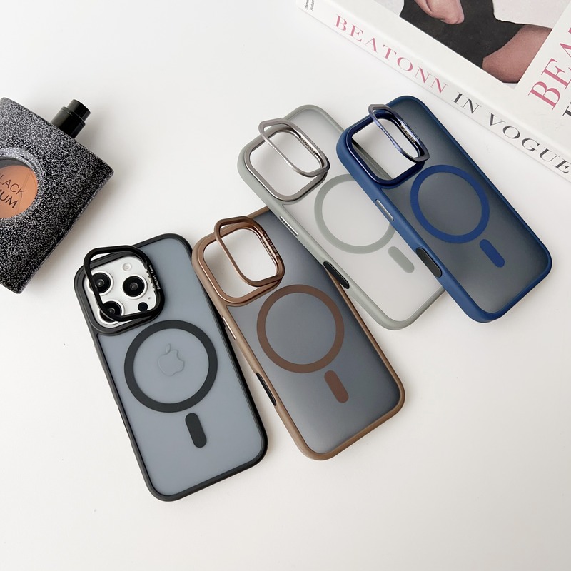 iphone-magnetic-matte-case-with-stand Festdo iPhone Magnetic Matte Case with Alloy Lens Stand